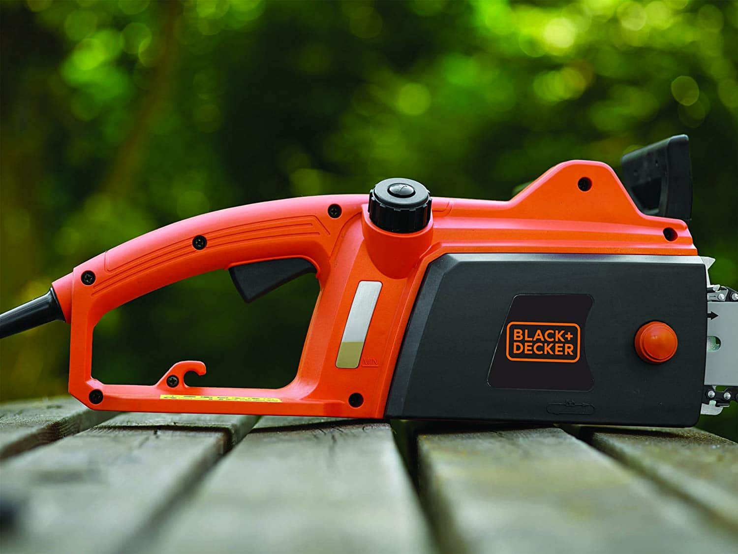 Tronçonneuse Black & Decker : 4 modèles testés en 2026
