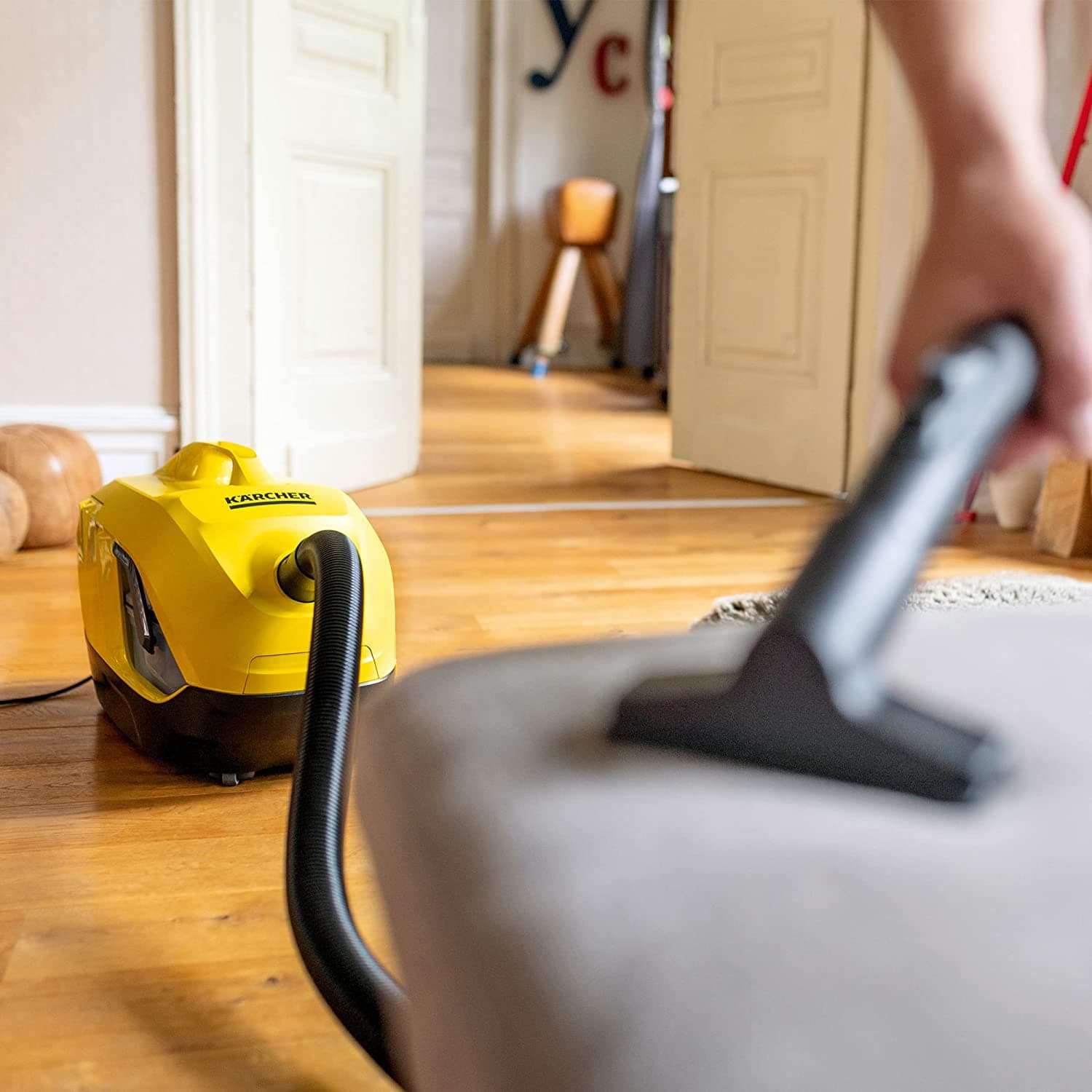 Cendre de bois au jardin : usages, doses et conseils