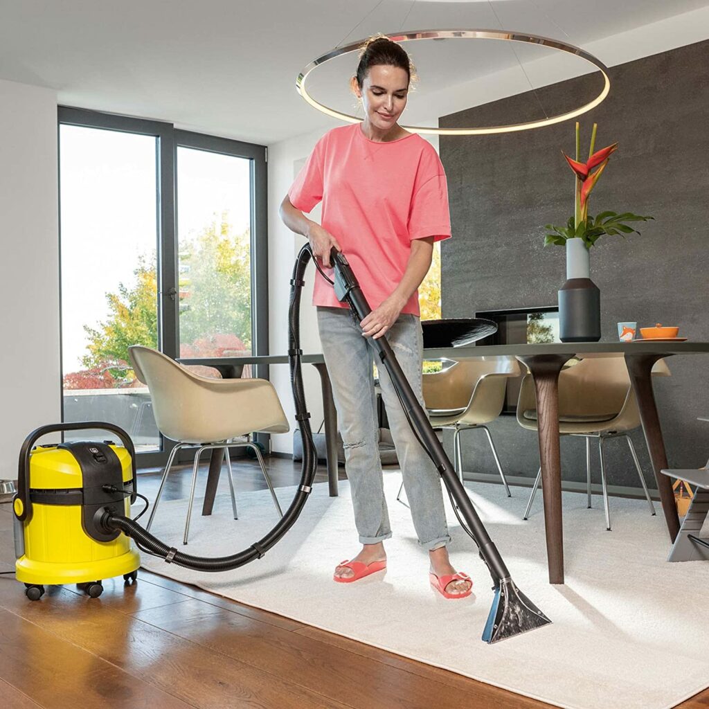 Aspirateur a eau