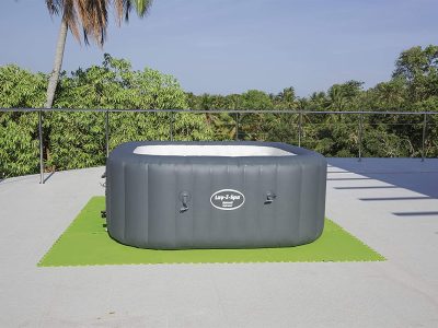 Bache sous piscine